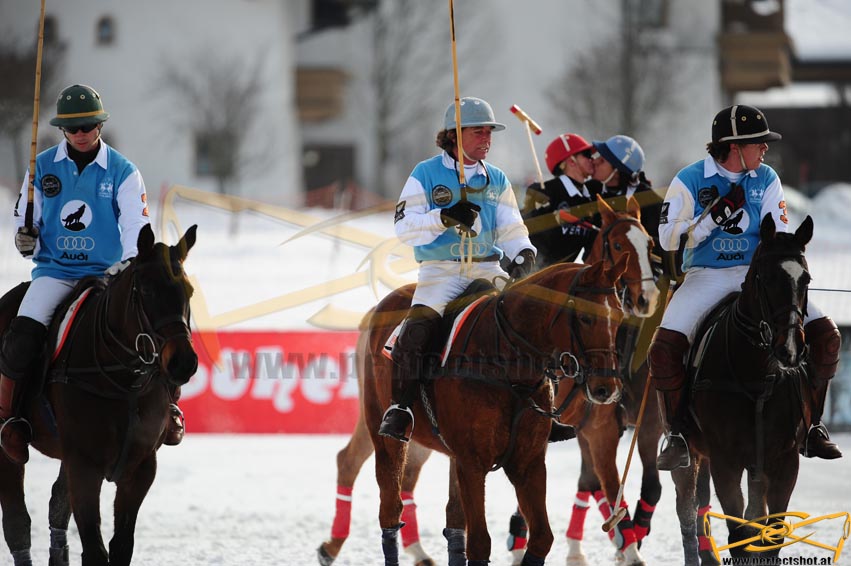 polo pony;pony;pferd;horse;Hypo;Cup;World;2009;play;Schnee;Snow;Kitzbuehel;Kitz;Polo